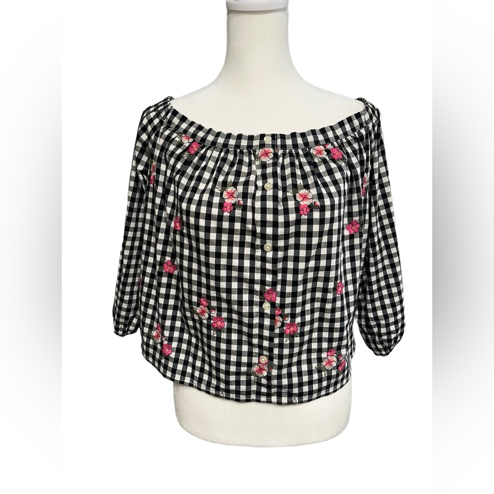 Hollister Off the Shoulder Black and White Plaid Button Down Blouse - Large